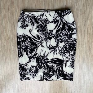 Black House White Market Floral Skirt 8